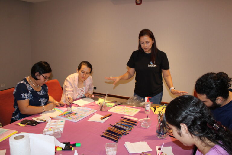 Img 5031 Scaled Arte Terapia Talleres Empresas