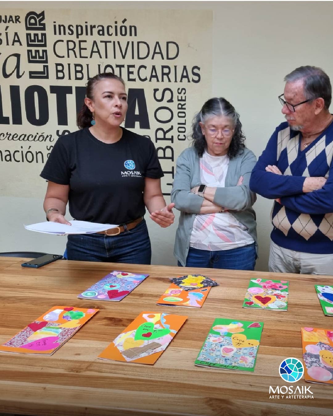 Arteterapia taller de pintura para adultos mayores
