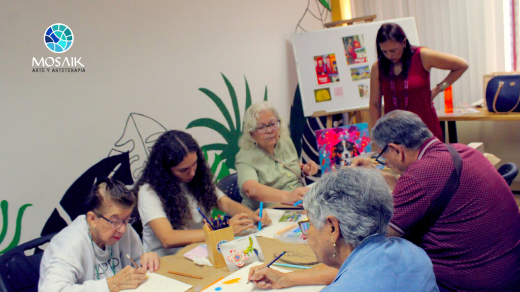 adultomayorMesa de trabajo 19 80